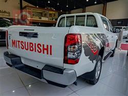 میتسوبیشی L200